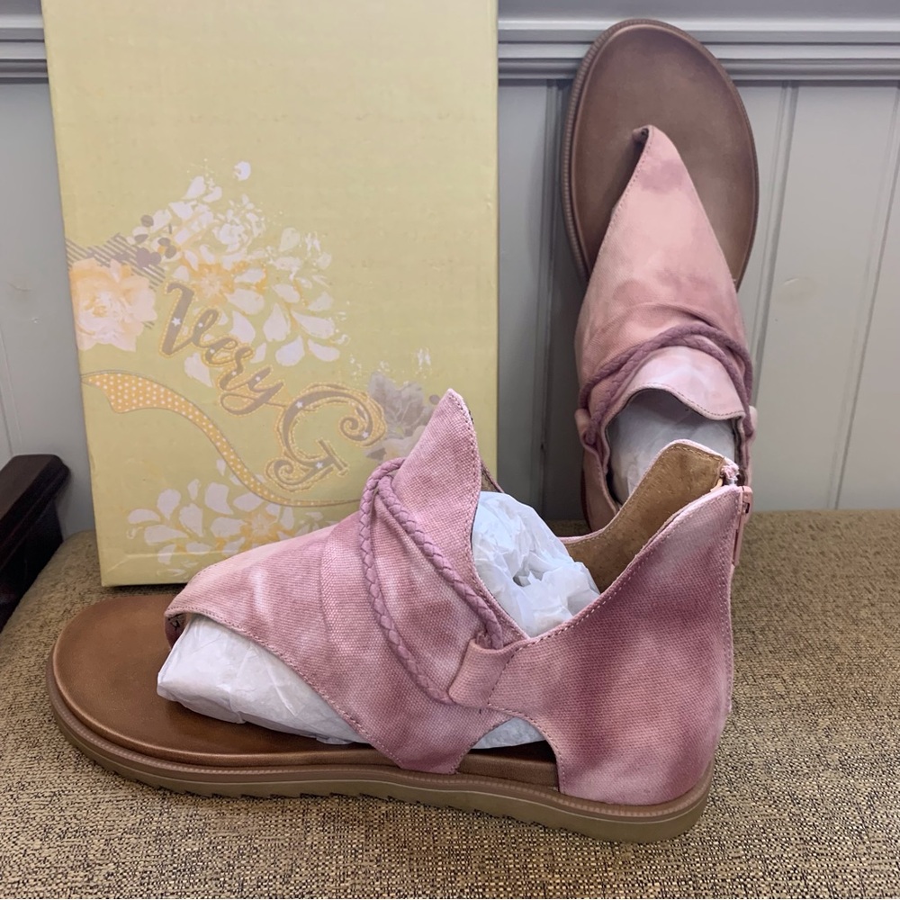 Very G Pink Open-Toe Sandal Boots